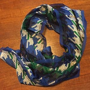 Echo silk scarf